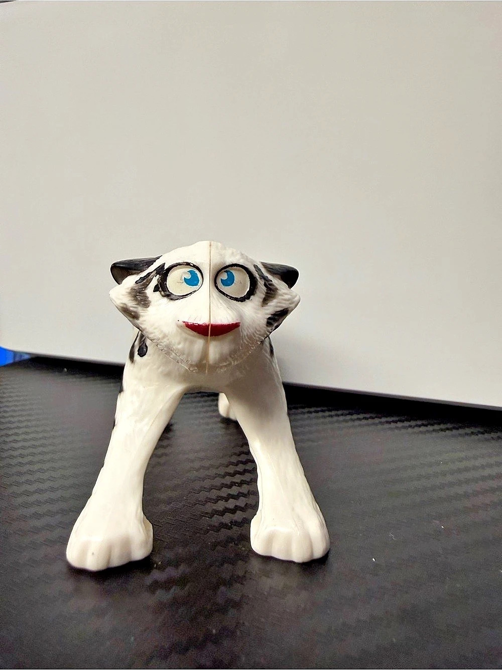 2019 McDonald’s Secret Life of Pets 2 Hu White Tiger Toy